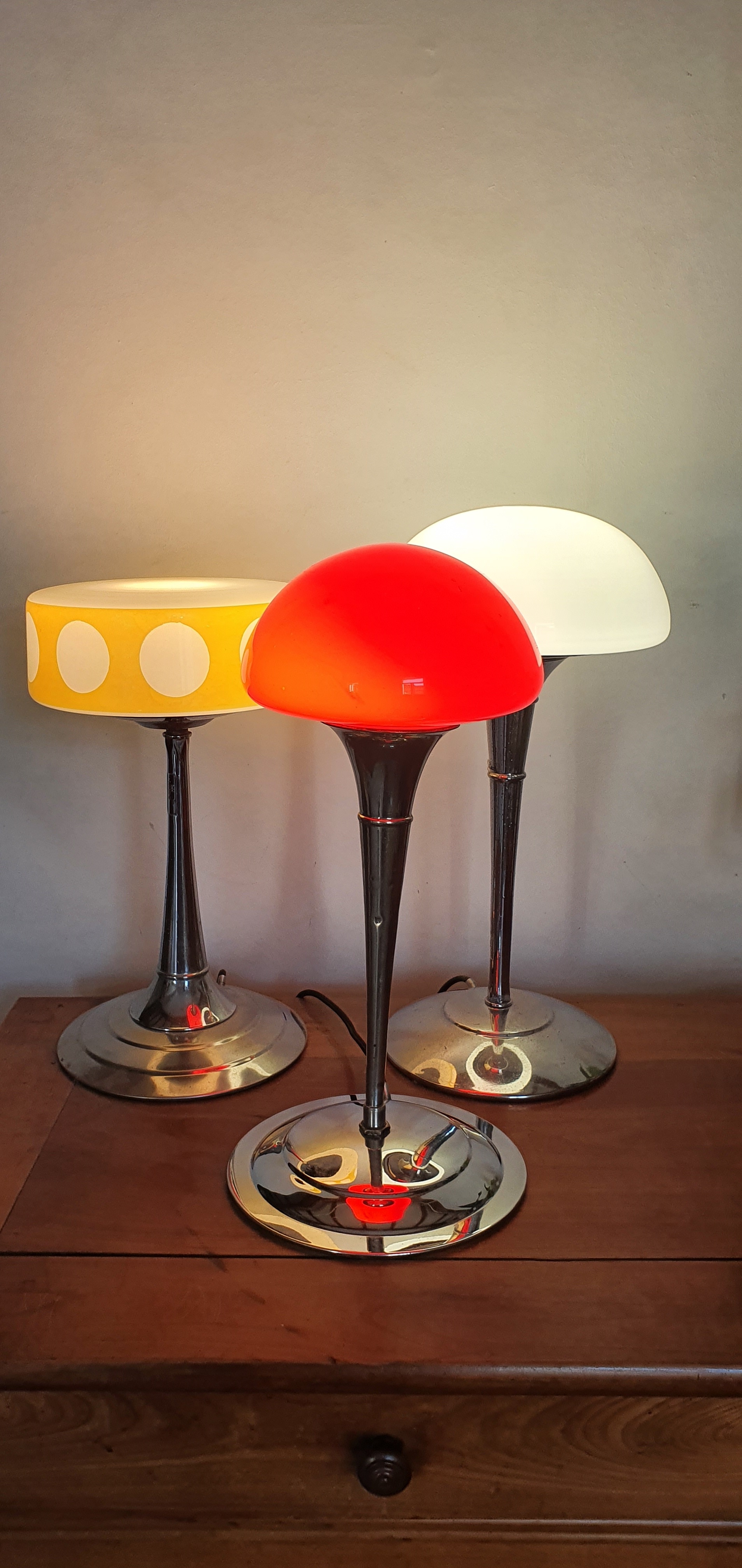 3 lampes